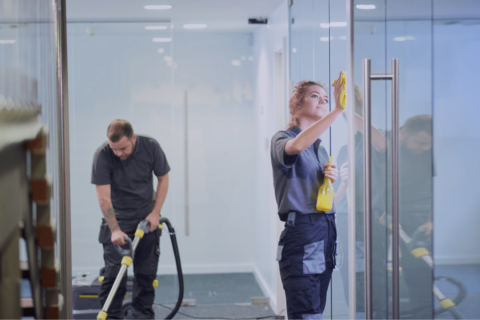 The Benefits of Using Commercial Cleaning Services for Your Business