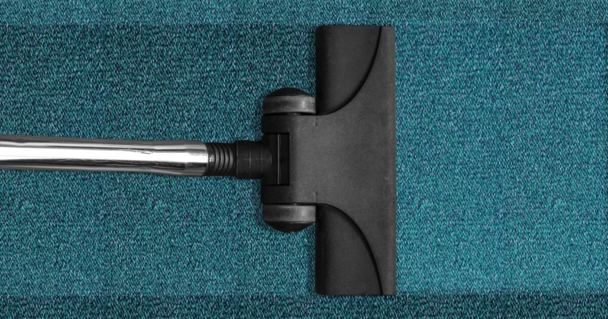 How to Choose the Right Carpet Cleaning Services for Your Office